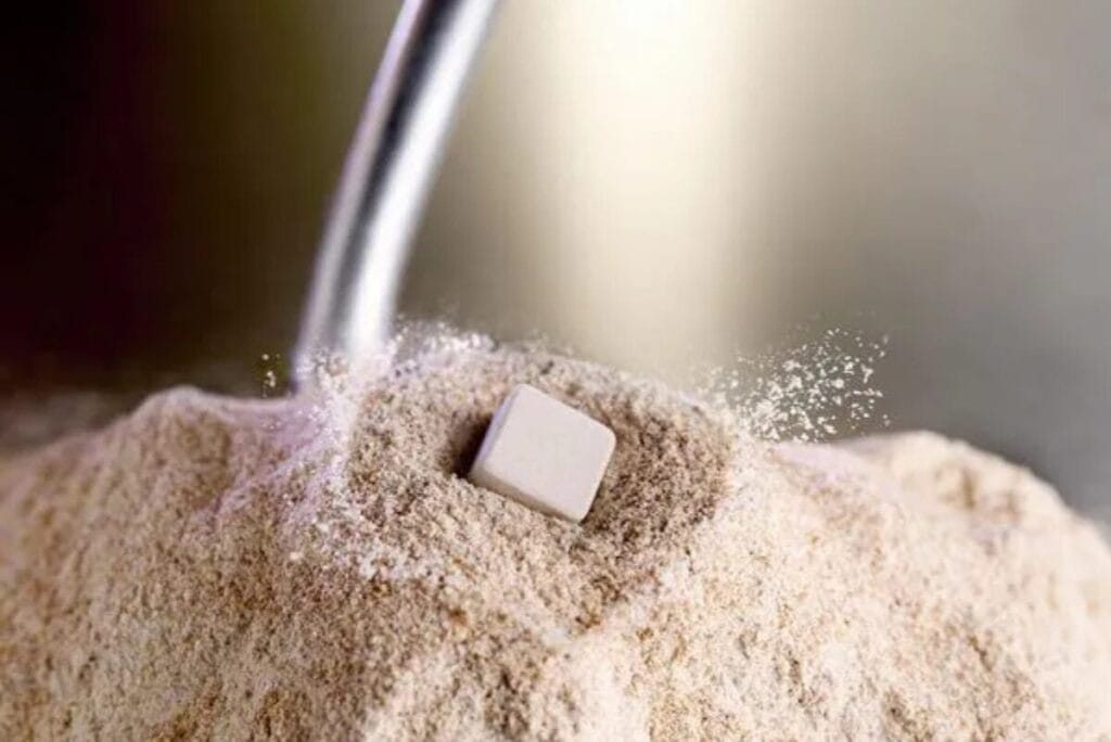 Compact dough conditioner