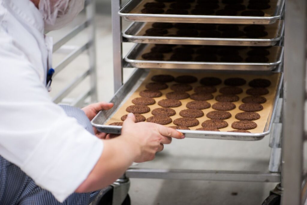 Clean-label and sustainable cookies going into the oven