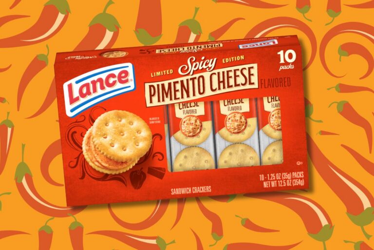 Lance Spicy Pimento Cheese crackers