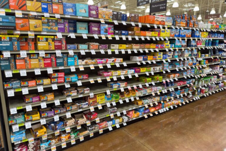 Snack bar aisle in grocery store